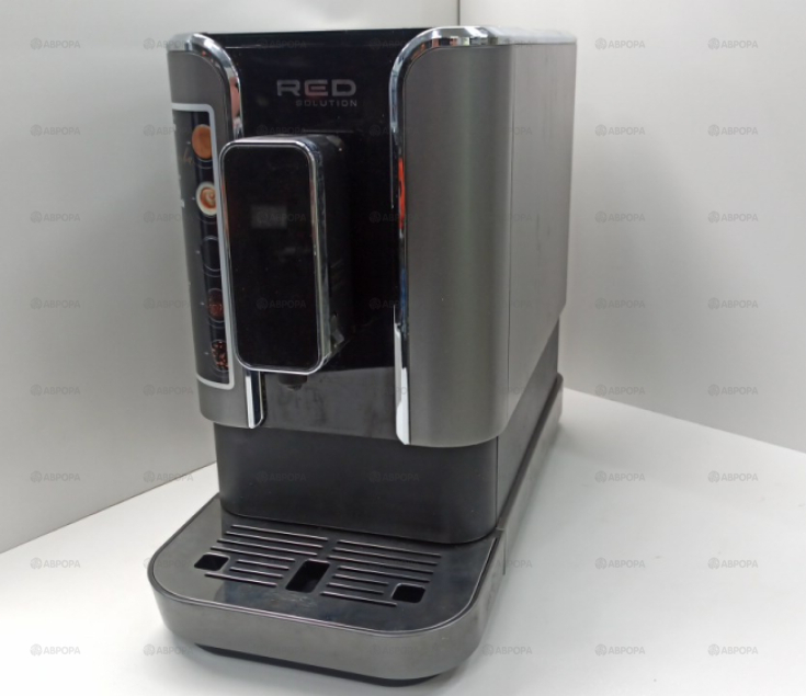 Кофемашина автоматическая Red Solution Colomba RCM-1550