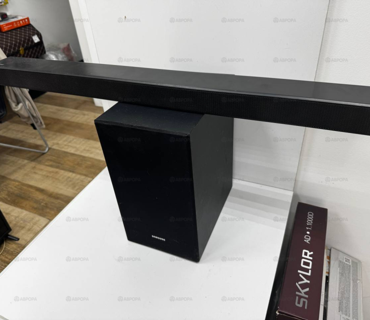 Саундбар Samsung HW-R550