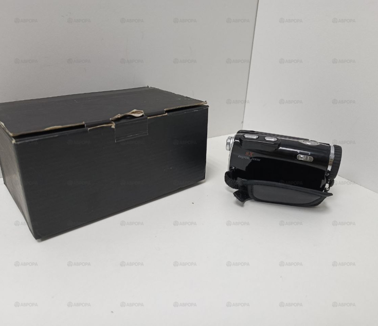 Видеокамера Sony JCR-SR87E
