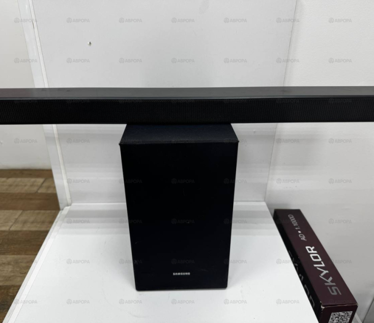 Саундбар Samsung HW-R550