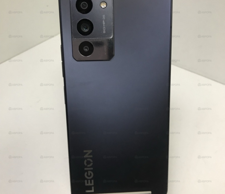 Мобильный телефон Lenovo Y70 12/256 GB