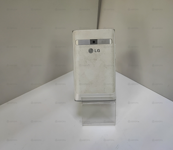 Мобильный телефон LG E400