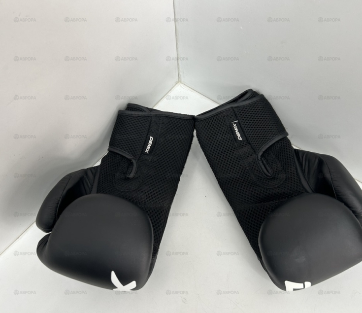 Боксерские перчатки Demix 10 oz