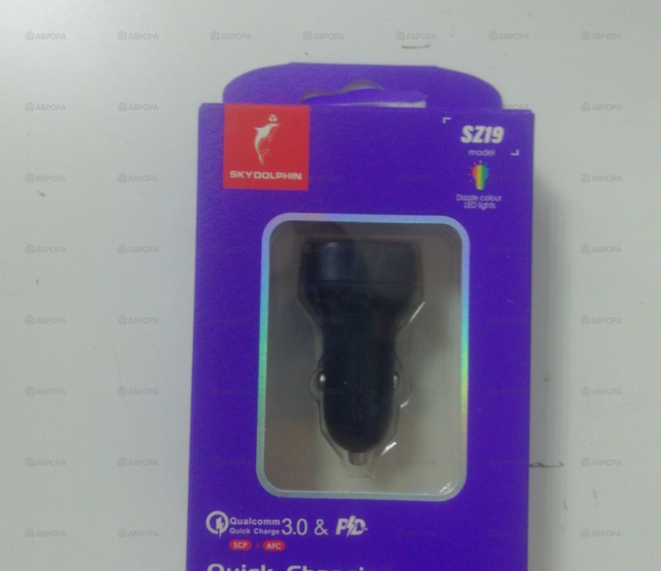 .Автомобильные зарядные устройства SKYDOLPHIN SZ19 (USB-A USB-C)